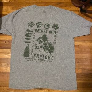 Gray graphic tee